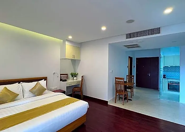 Angkor Mansion & Hotel 4*