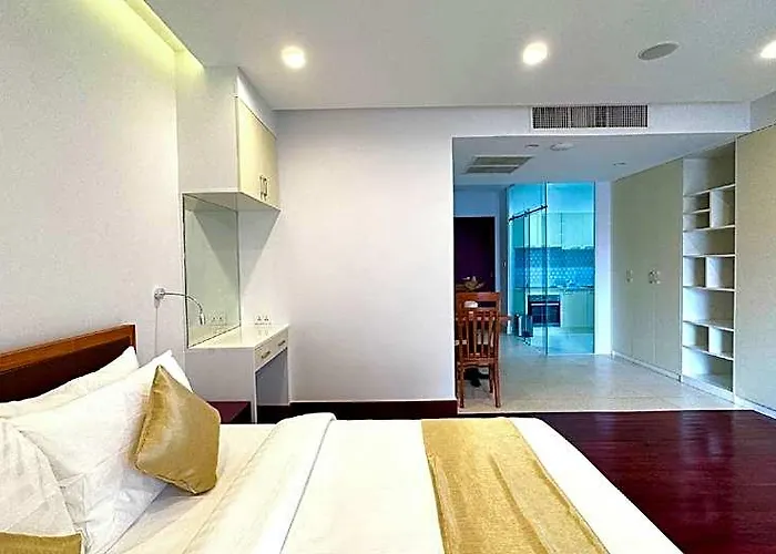 Hotel Angkor Mansion & 4*
